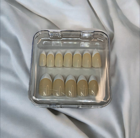 Korean French Tips Almond - Press On Nails